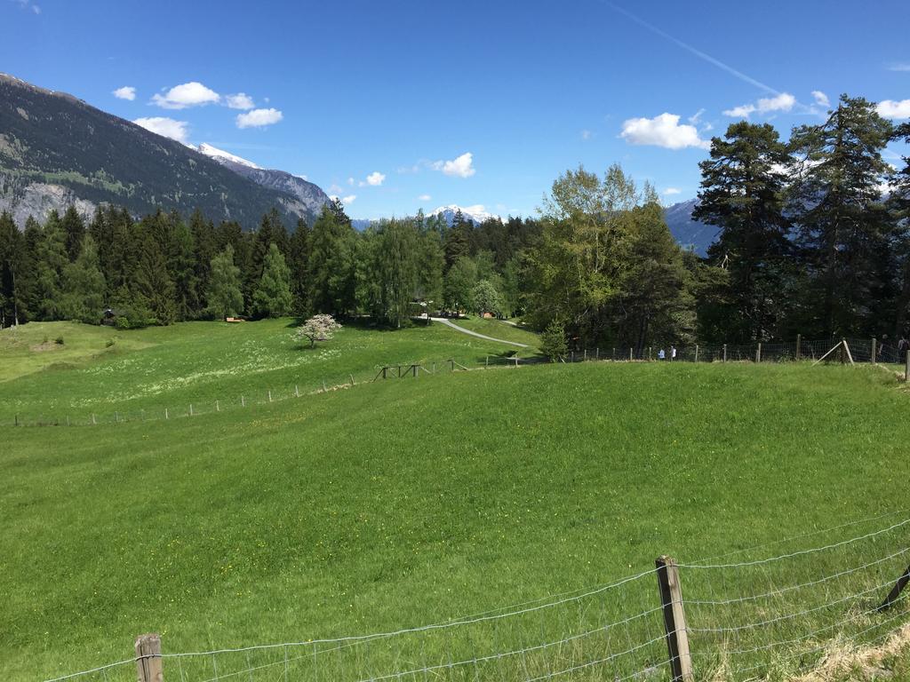 Hotel Bellaval Laax Eksteriør bilde