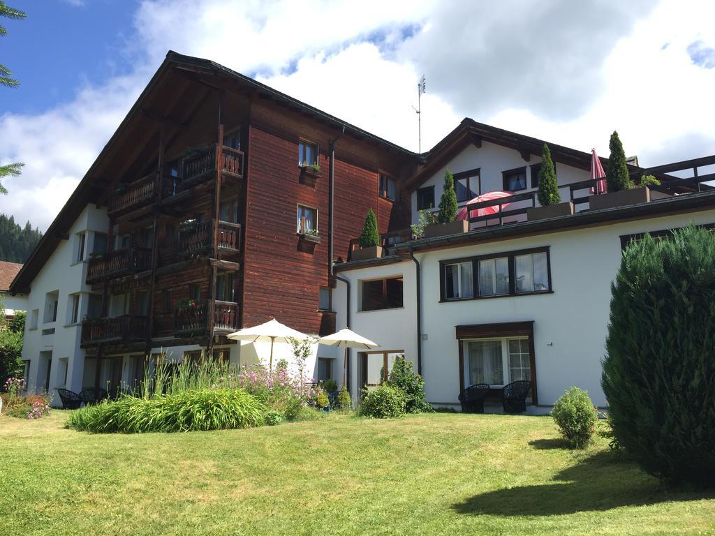 Hotel Bellaval Laax Eksteriør bilde