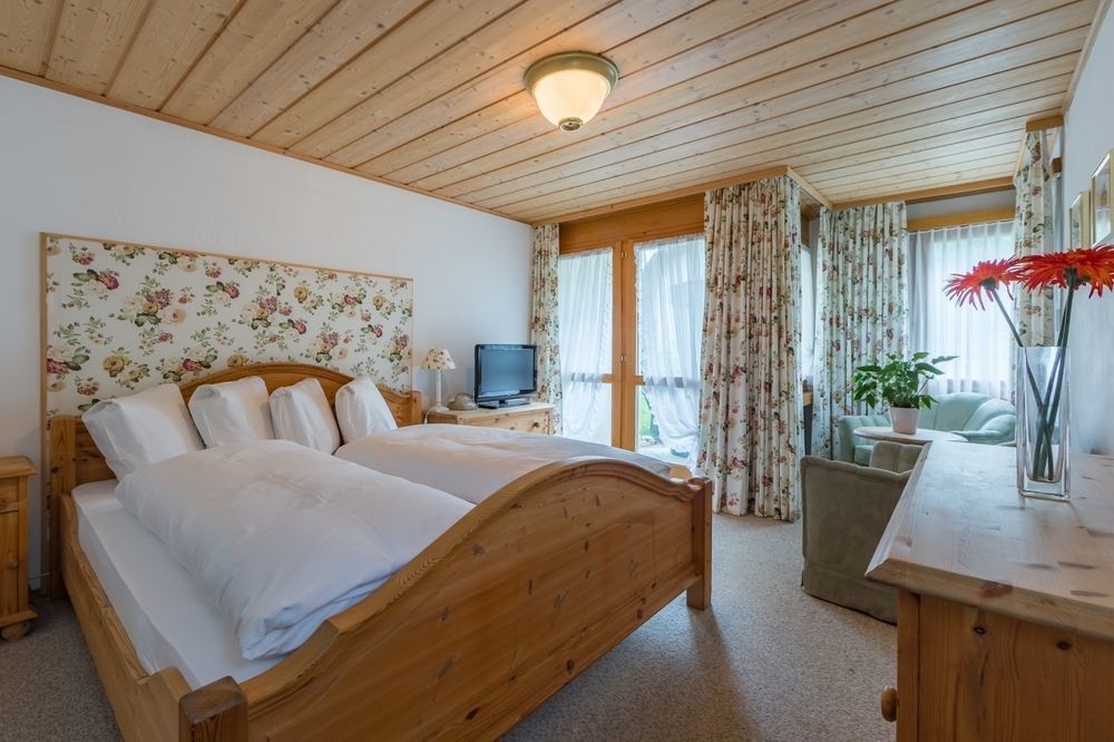 Hotel Bellaval Laax Eksteriør bilde