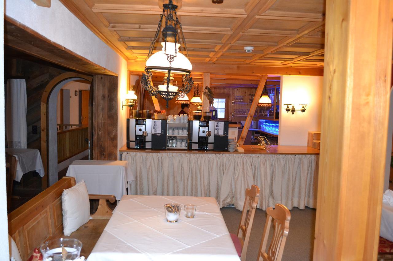 Hotel Bellaval Laax Eksteriør bilde